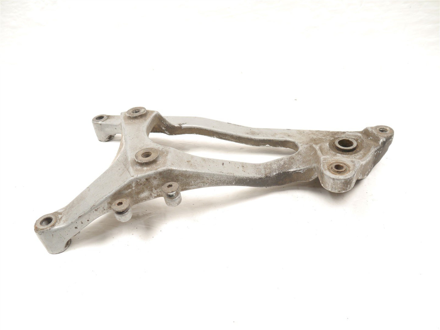 HONDA PES PS 125 2006-2013 REAR WHEEL MOUNT BRACKET