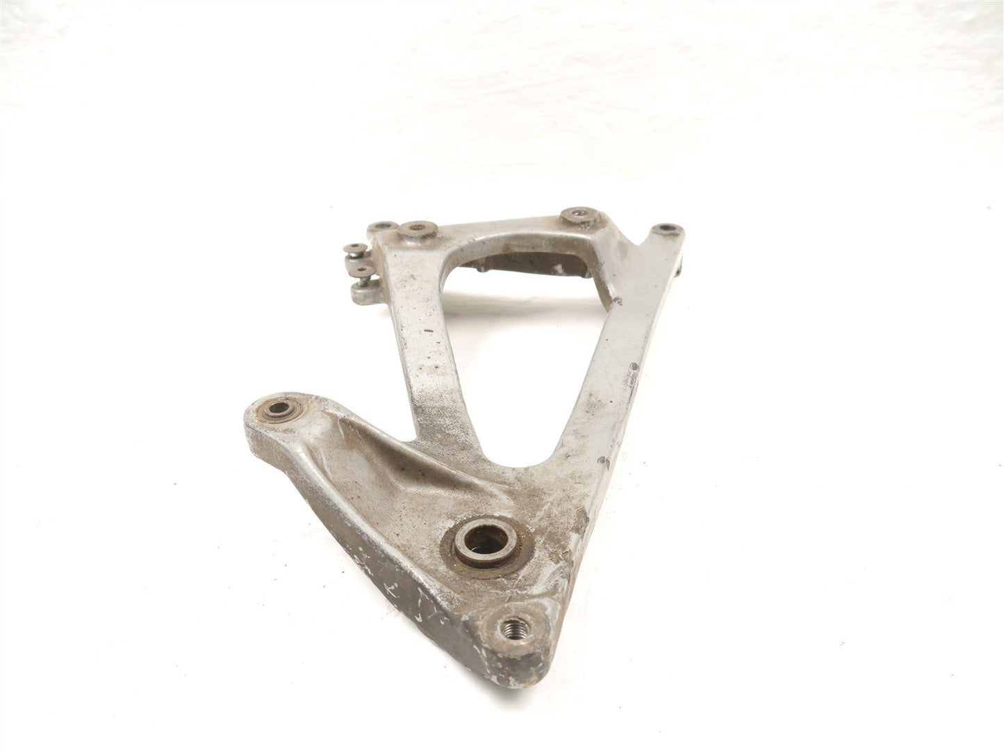 HONDA PES PS 125 2006-2013 REAR WHEEL MOUNT BRACKET