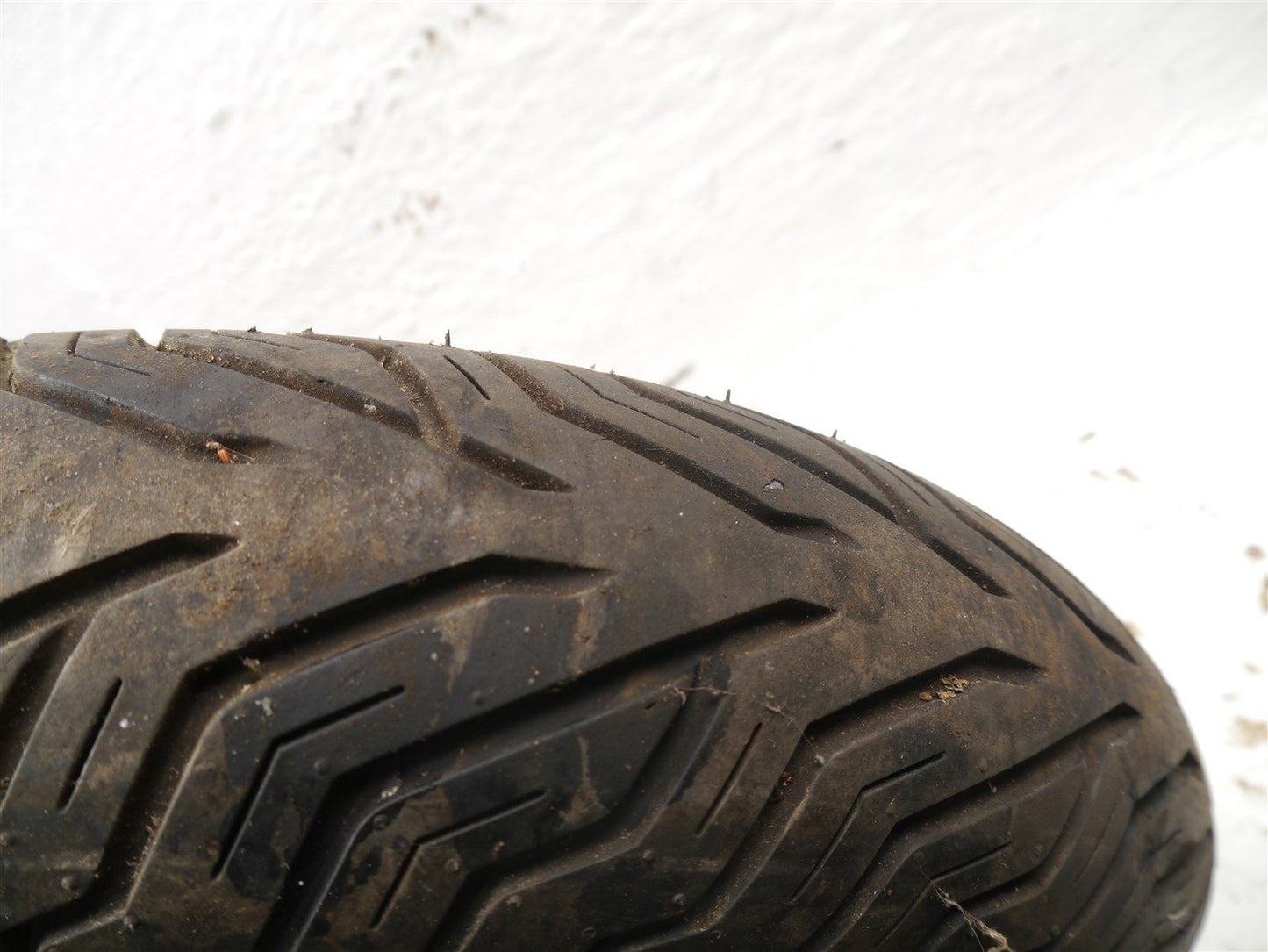 HONDA PES PS 125 2006-2013 FRONT WHEEL & TIRE