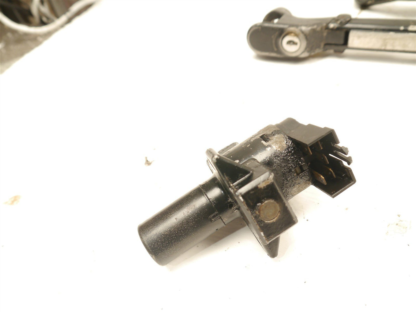 HONDA CB650 SC NIGHTHAWK 1982 IGNITION SWITCH & SEAT LOCK