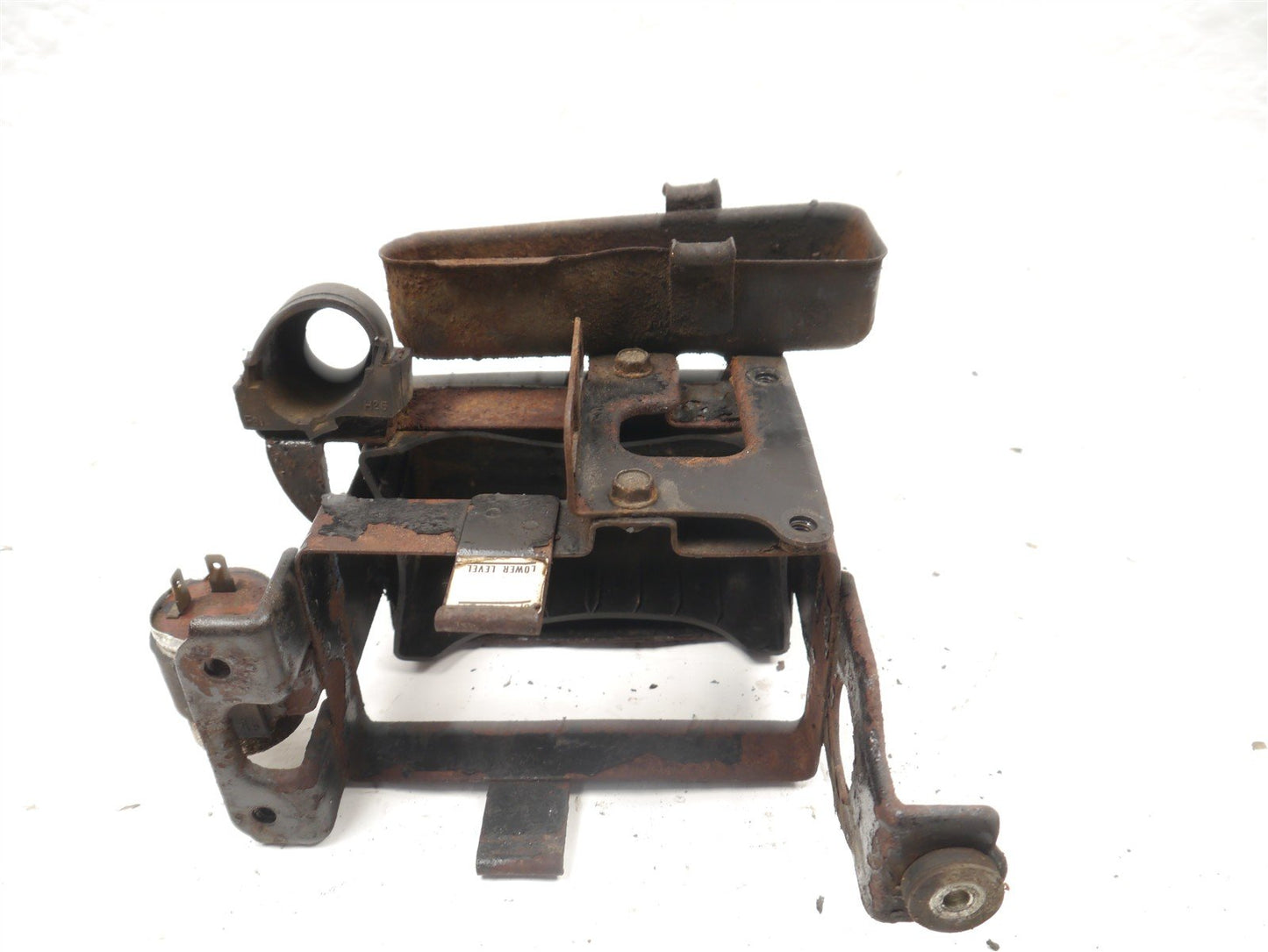 HONDA CB650 SC NIGHTHAWK 1982 BATTERY BOX