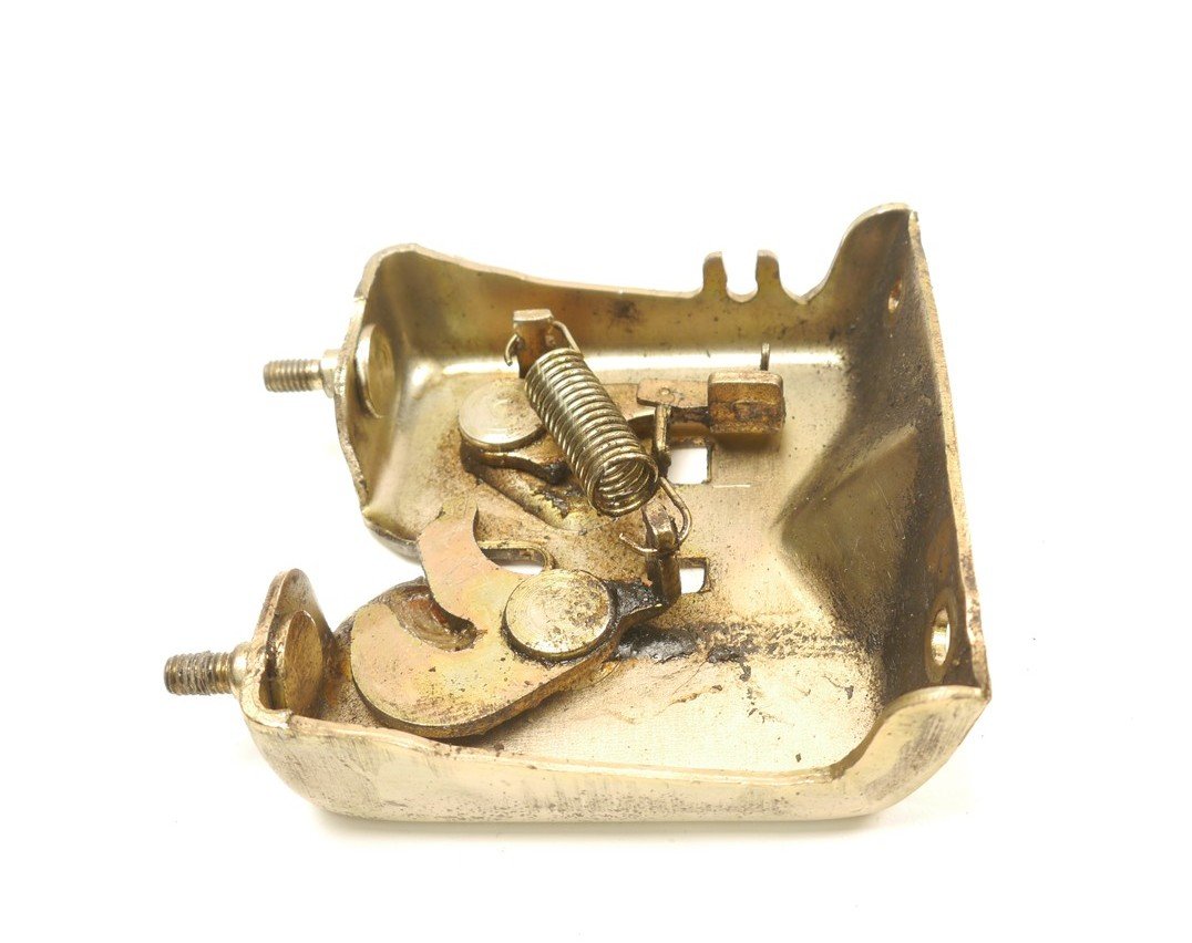 HONDA SES 125 DYLAN 2002-2006 SEAT LATCH CATCH