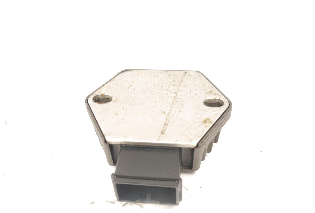 HONDA SES 125 DYLAN 2002-2006 VOLTAGE REGULATOR RECTIFIER
