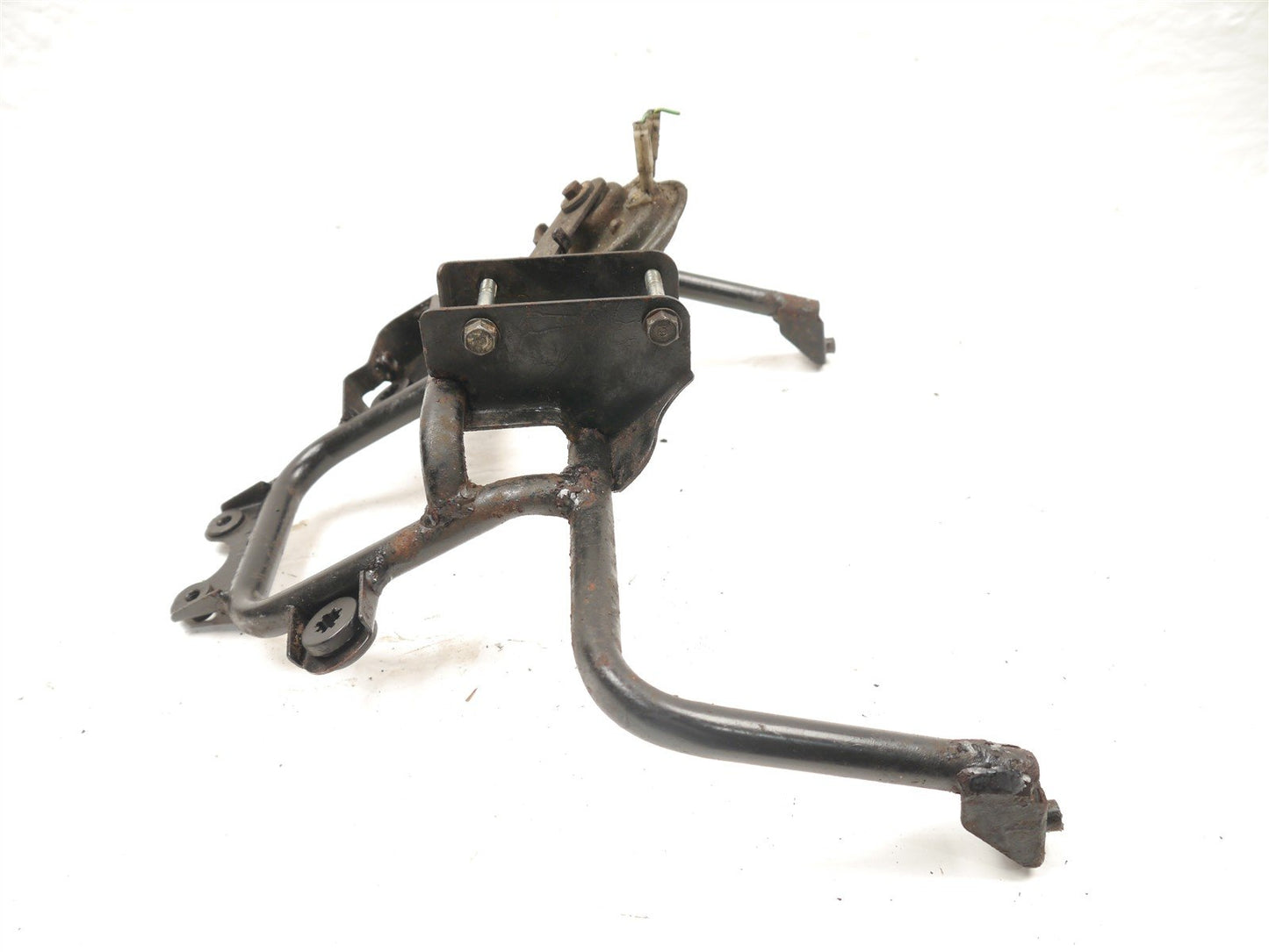 HONDA SES 125 DYLAN 2002-2006 FRONT FAIRING MOUNT