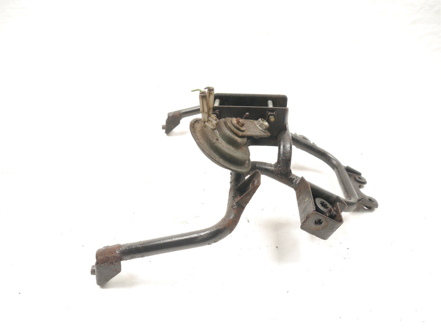 HONDA SES 125 DYLAN 2002-2006 FRONT FAIRING MOUNT