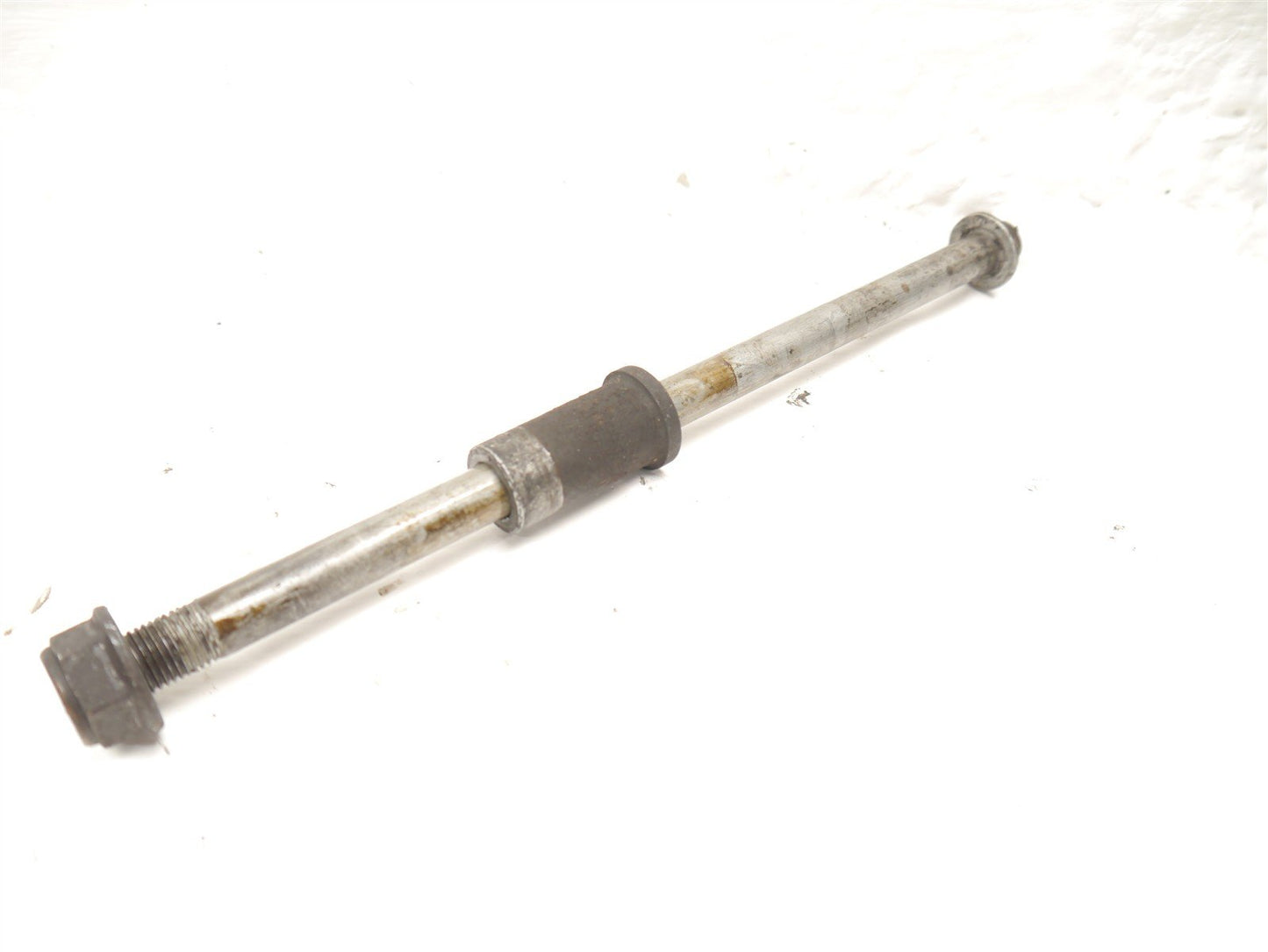 HONDA SES 125 DYLAN 2002-2006 FRONT WHEEL SPINDLE