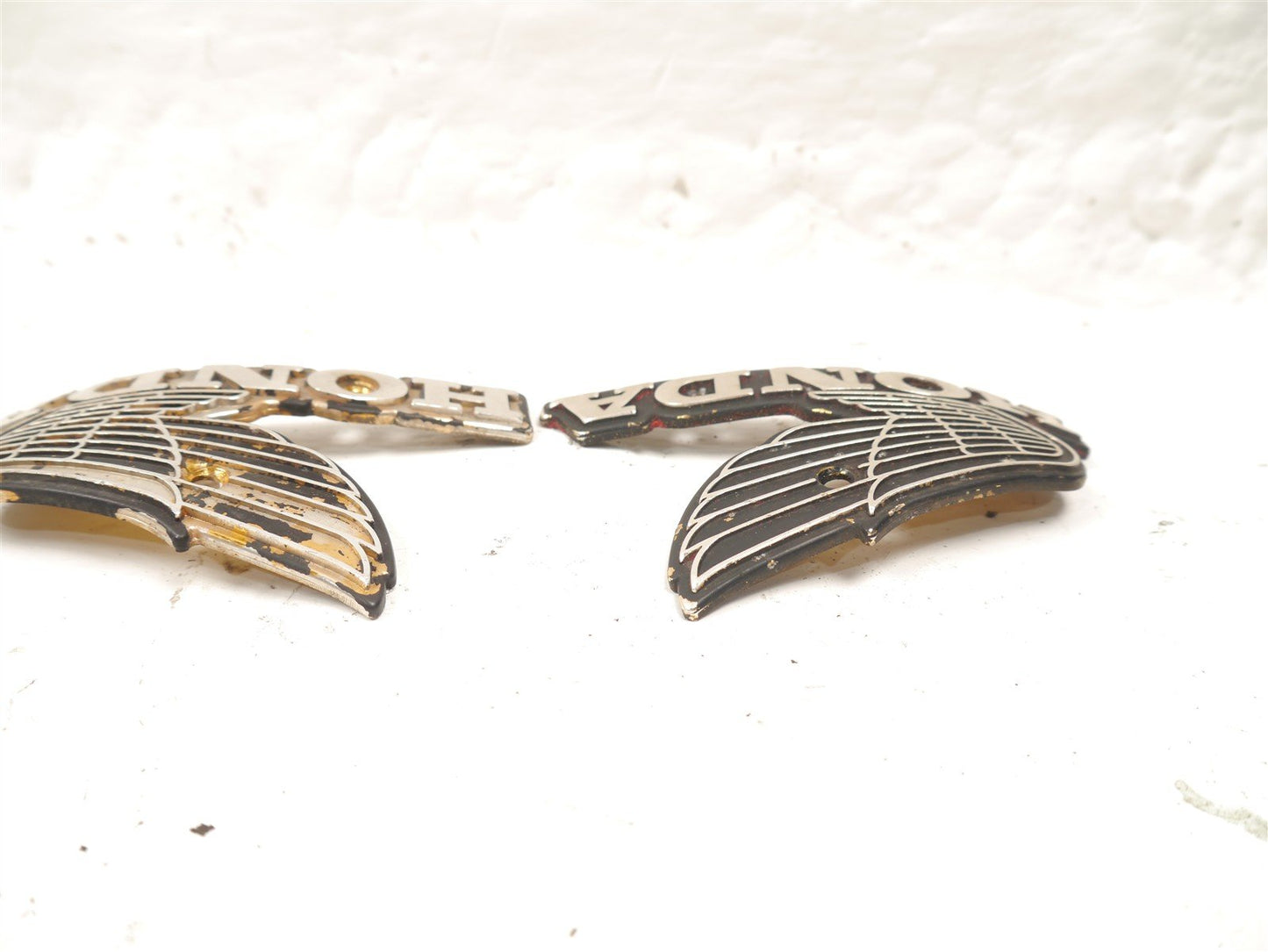 HONDA CB650 SC NIGHTHAWK 1982 FUEL PETROL TANK BADGES