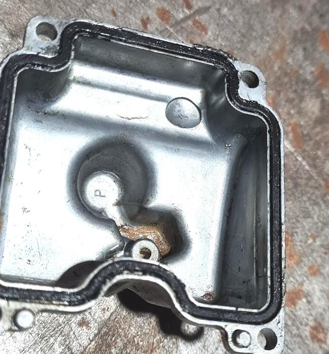 SUZUKI GSX600 FX 1999-2003 CARBURETTORS (FOR REBUILD)
