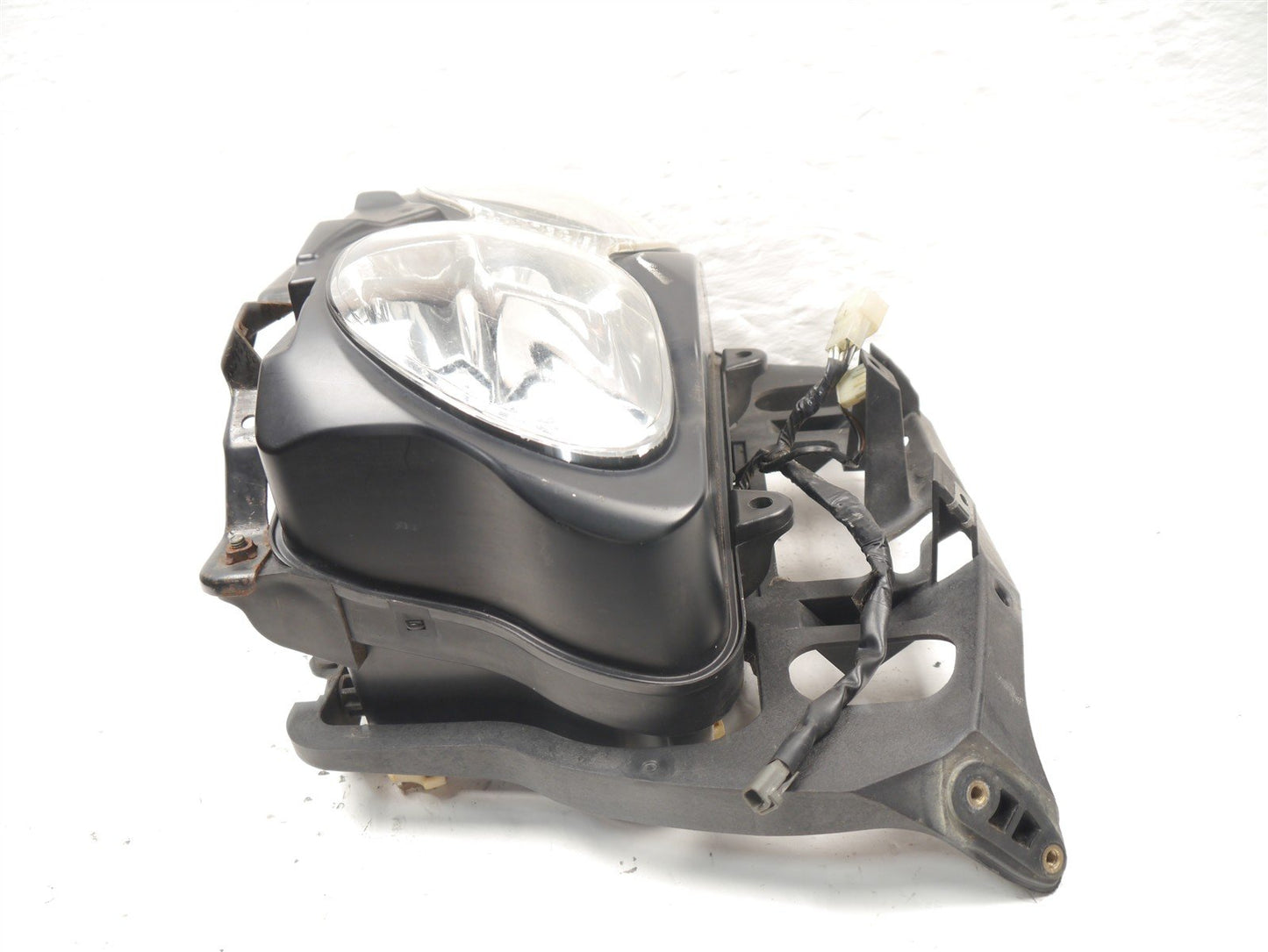 SUZUKI GSX600 750 F 1999-2006 HEADLIGHT AND MOUNT