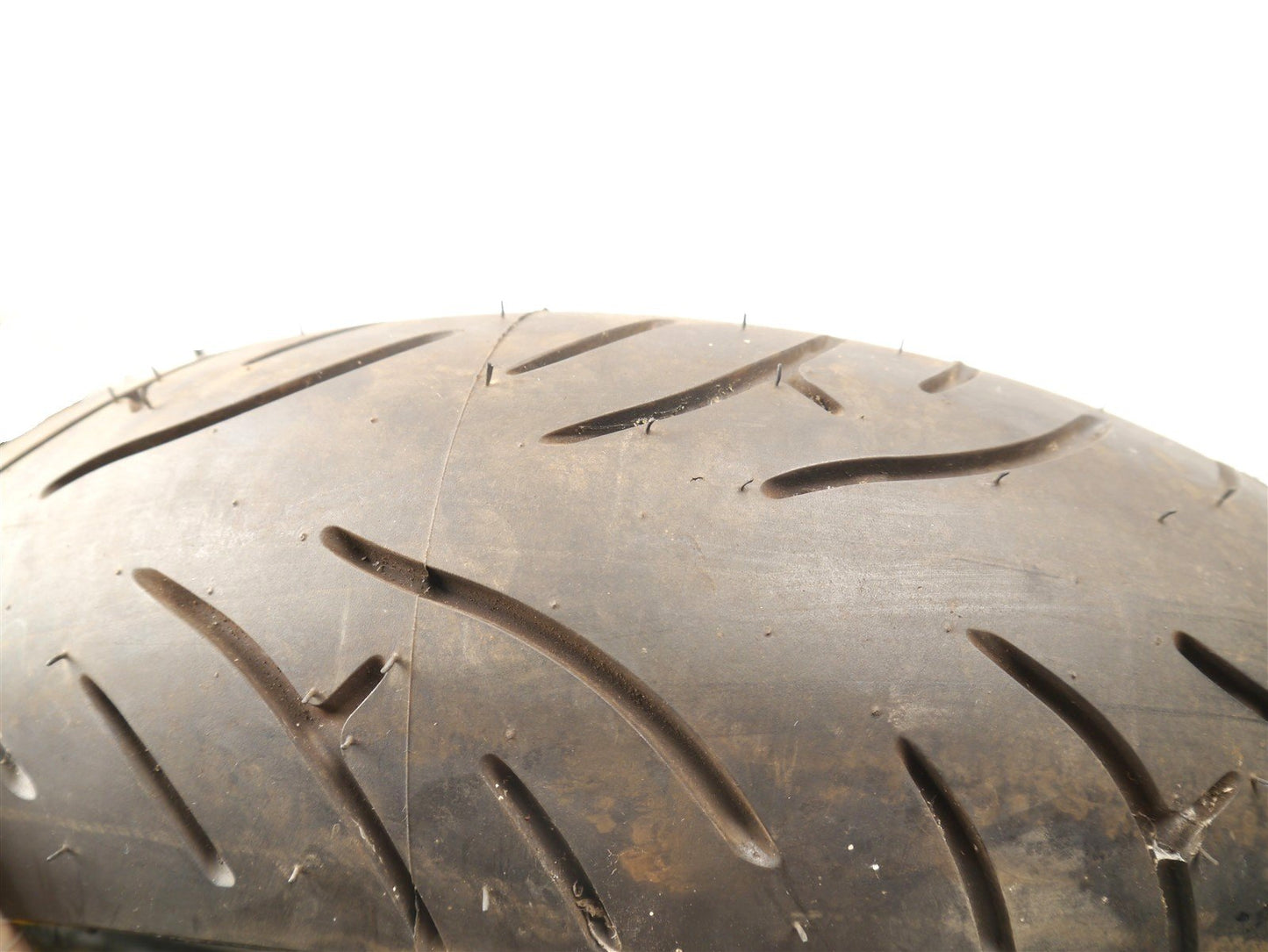 SUZUKI GSX600 F 1999-2006 REAR WHEEL & TIRE