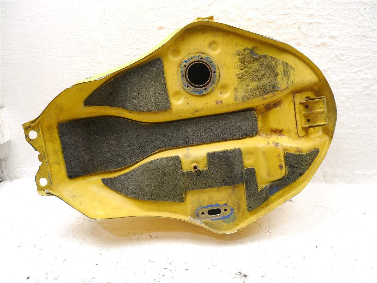 SUZUKI GSX600 F 1999-2006 FUEL PETROL TANK