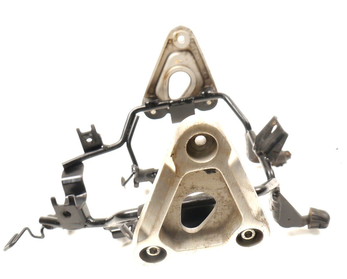 YAMAHA XSR125 2021-2026 HEADLIGHT BRACKETS