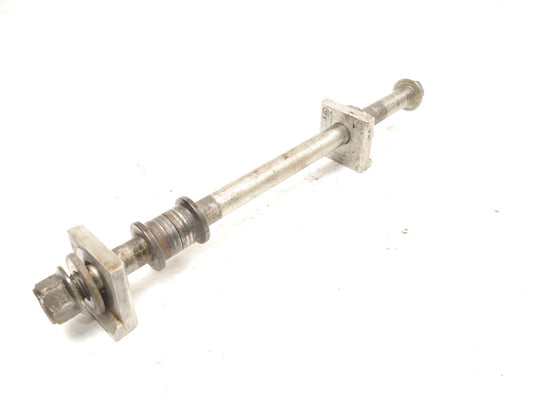 YAMAHA XSR125 2021-2026 REAR WHEEL SPINDLE