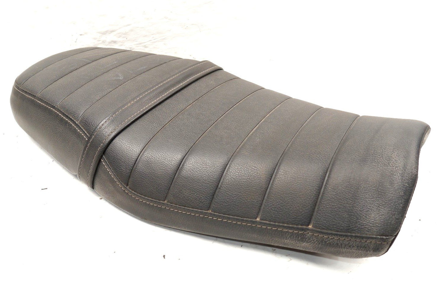 YAMAHA XSR125 2021-2026 SEAT