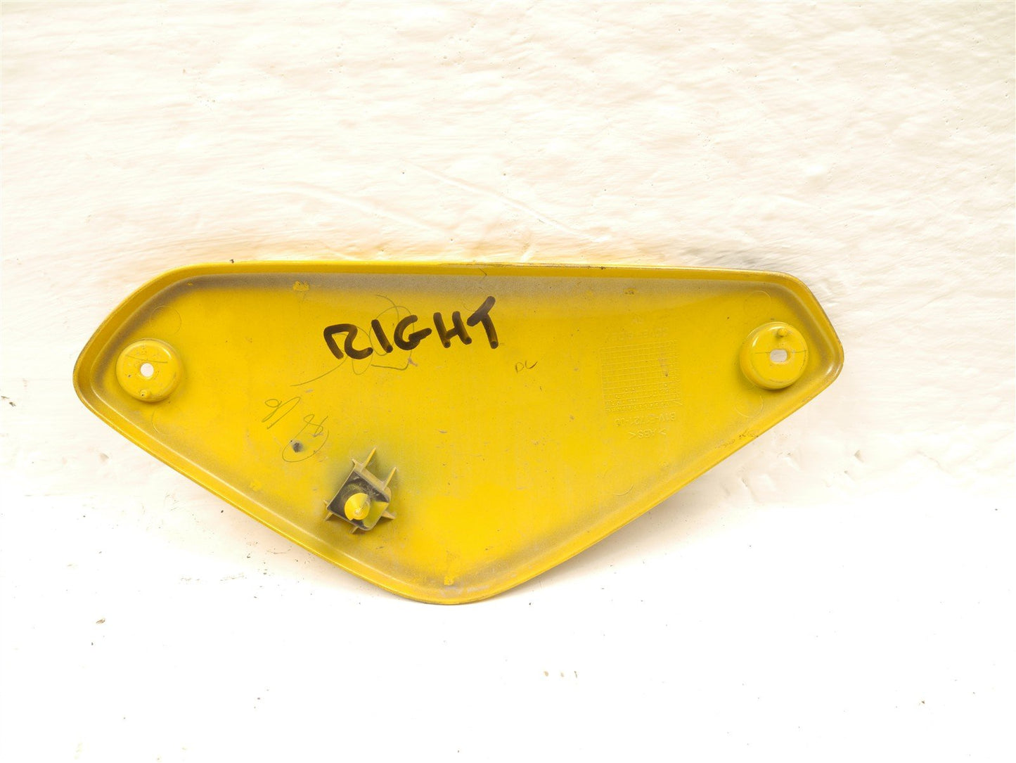 YAMAHA XSR125 2021-2026 RIGHT SIDE PANEL