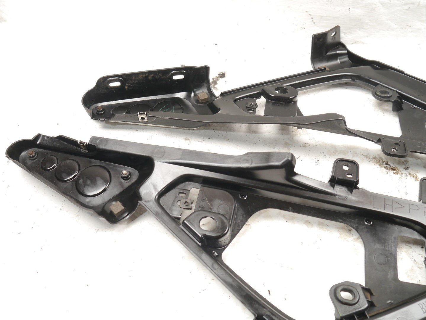 YAMAHA XSR125 2021-2026 SIDE PANELS