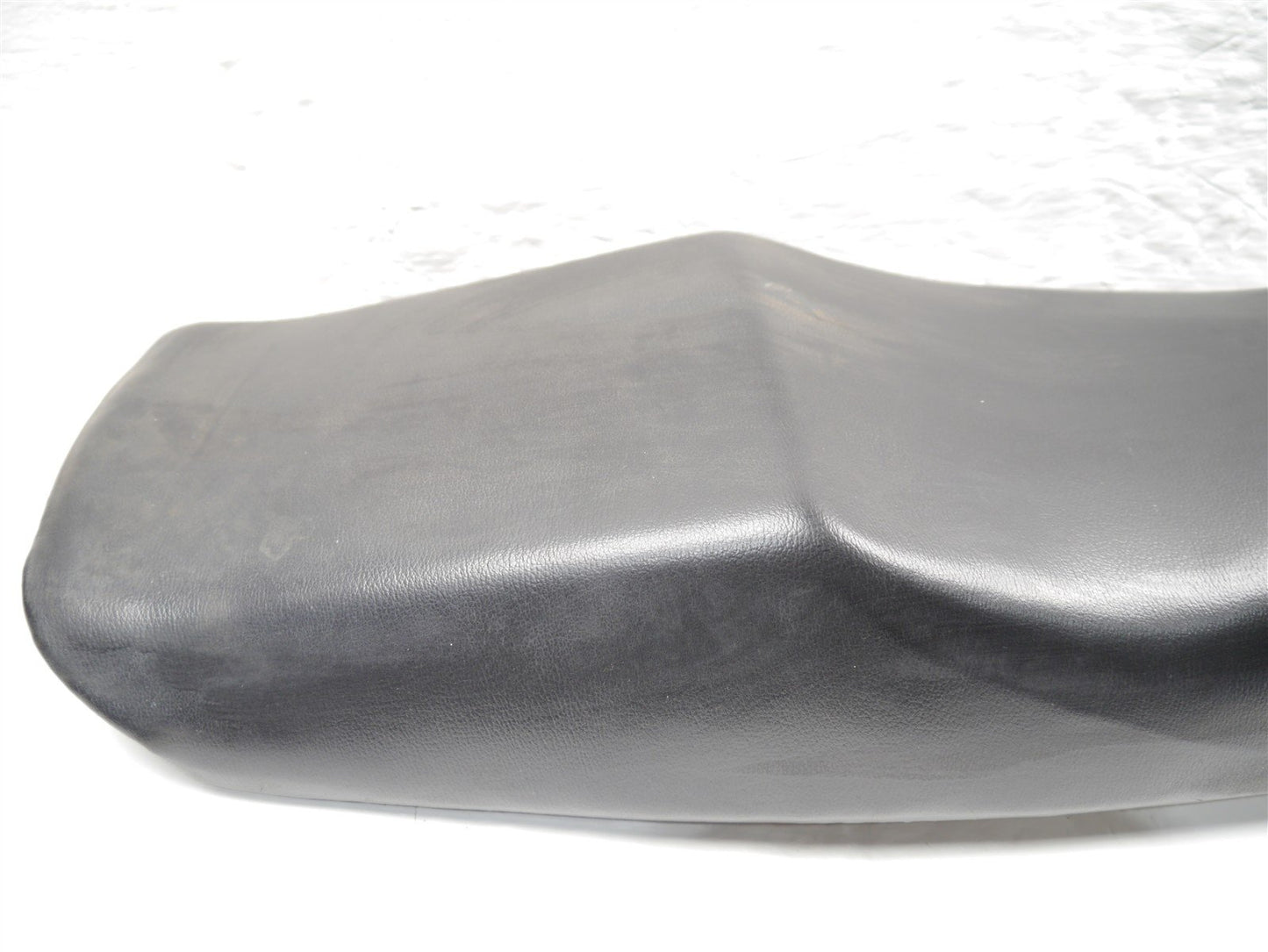 SUZUKI VX800 SEAT