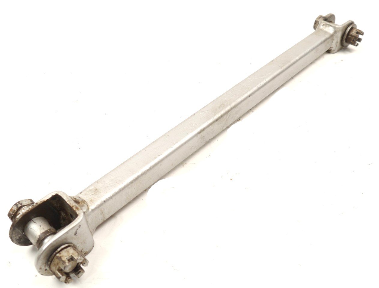 SUZUKI VX800 REAR BRAKE TORQUE ARM & BOLTS