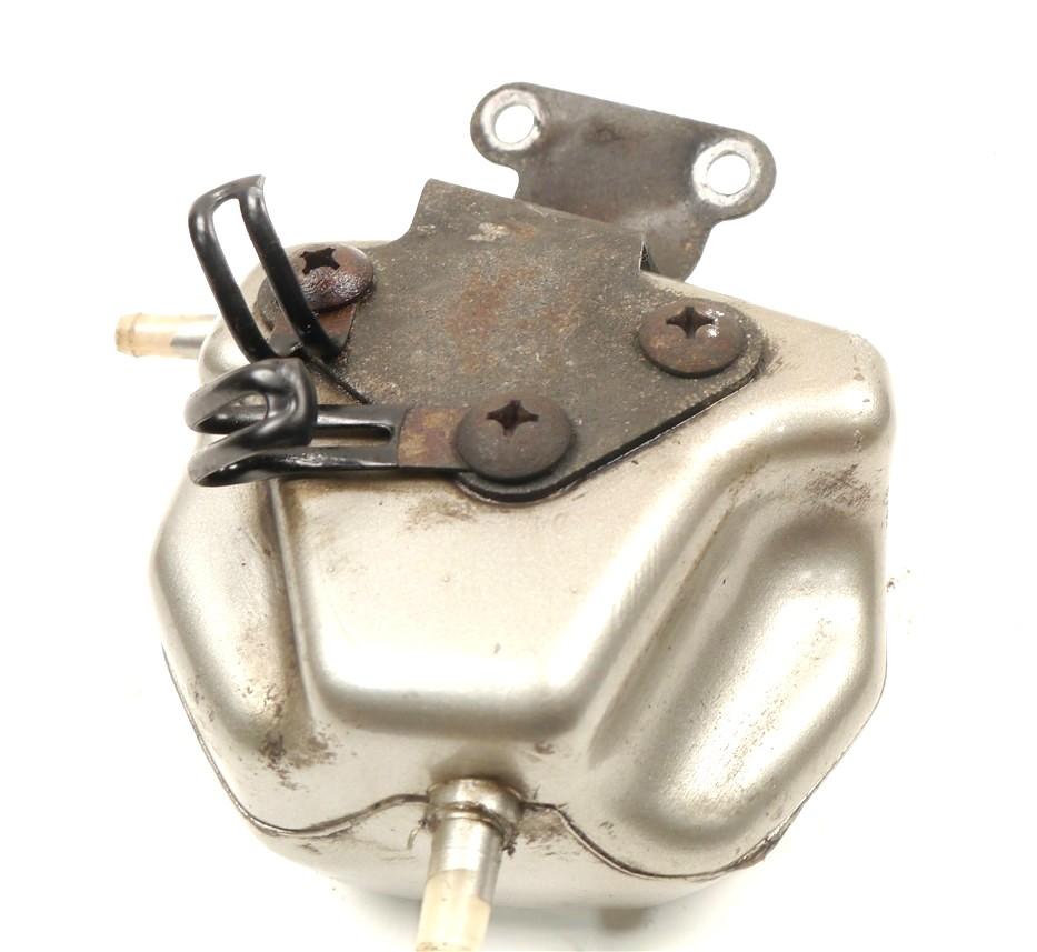 SUZUKI VX800 VACUUM RESERVOIR TANK
