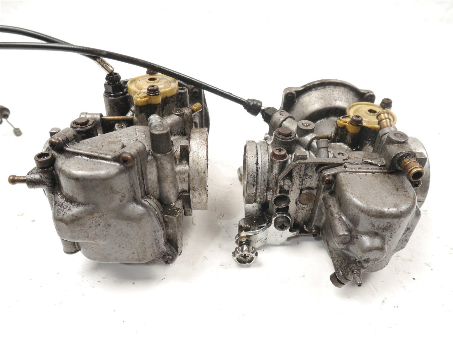 SUZUKI VX800 CARBURETTORS