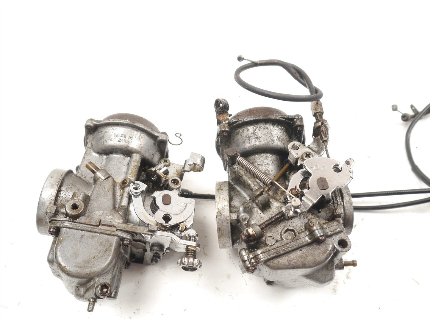 SUZUKI VX800 CARBURETTORS
