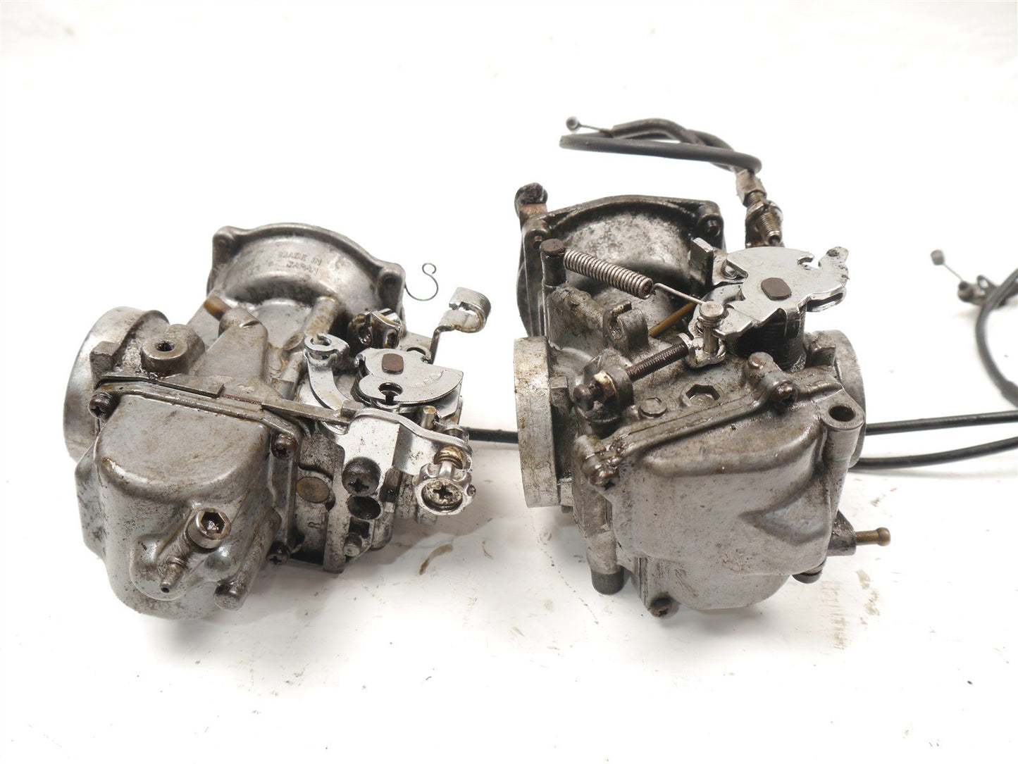 SUZUKI VX800 CARBURETTORS