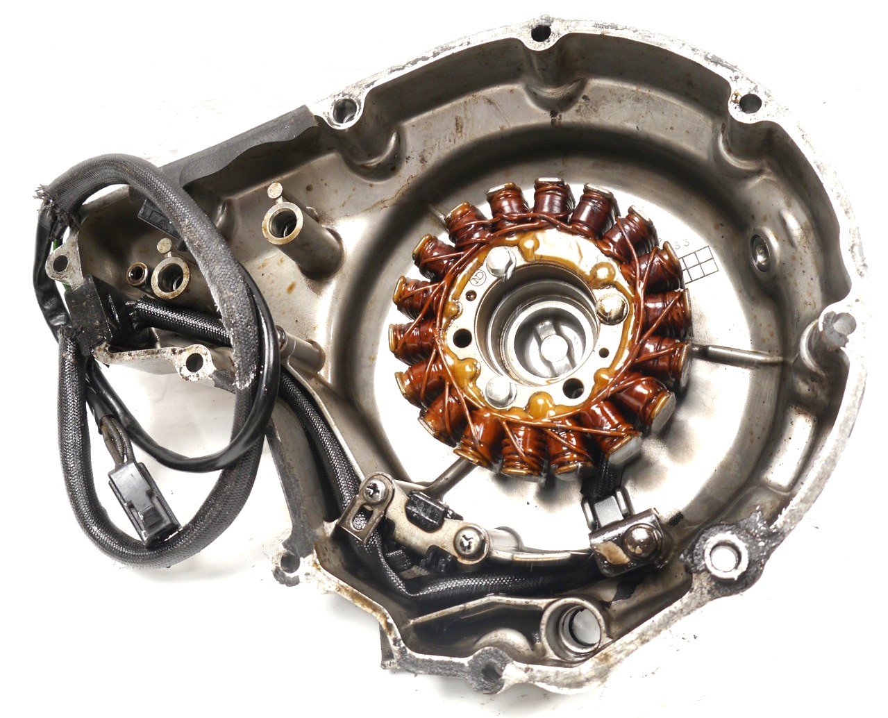 SUZUKI VX800 STATOR & CASE