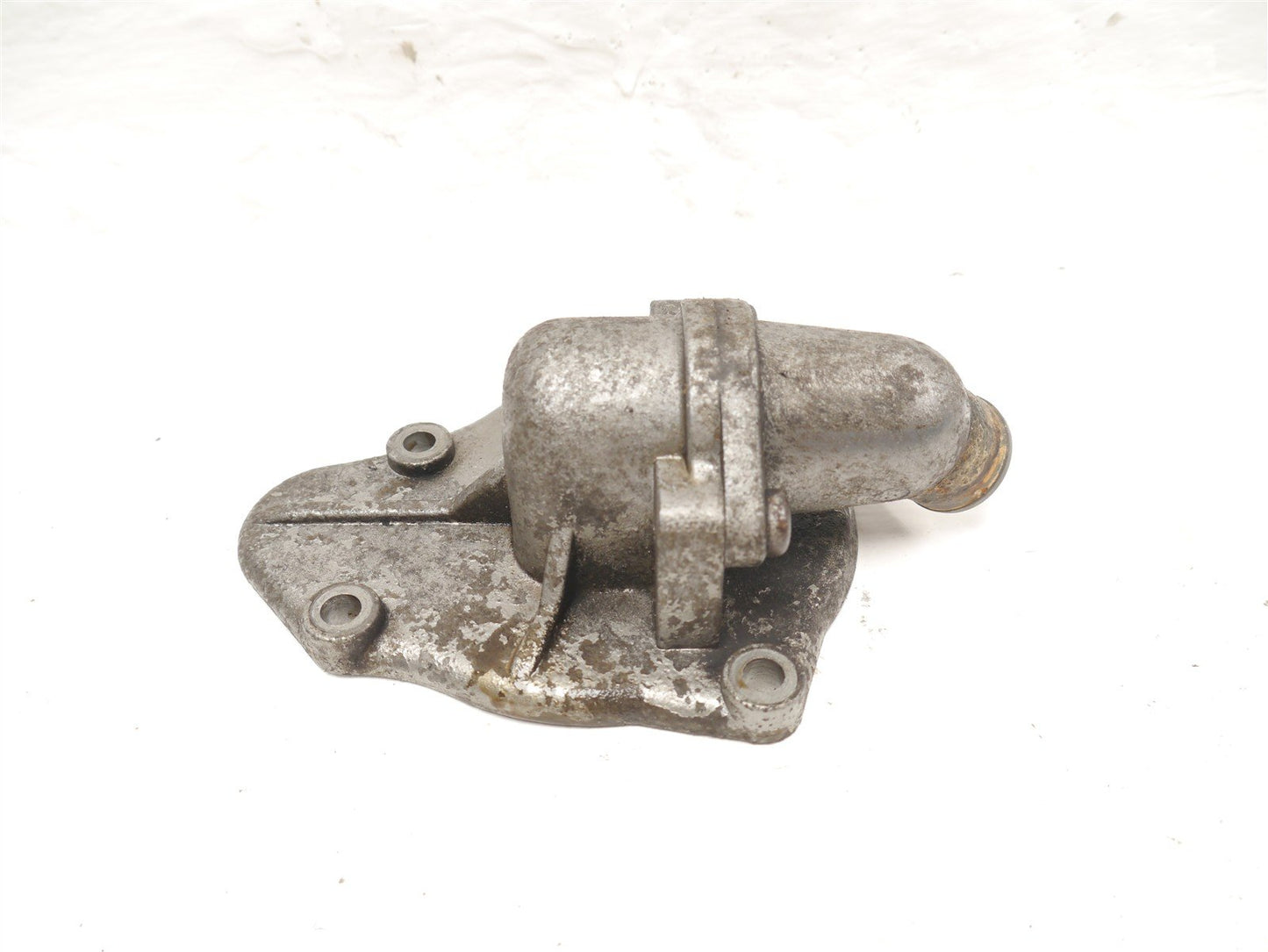 SUZUKI VX800 WATER PUMP COVER