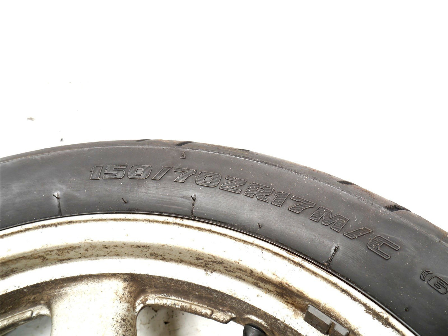 SUZUKI VX800 REAR WHEEL & TIRE