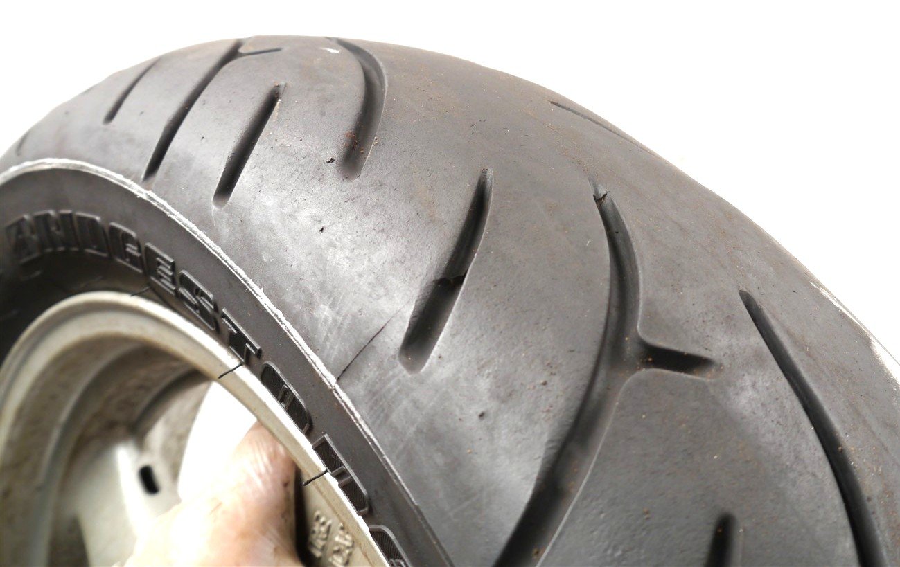 SUZUKI VX800 REAR WHEEL & TIRE