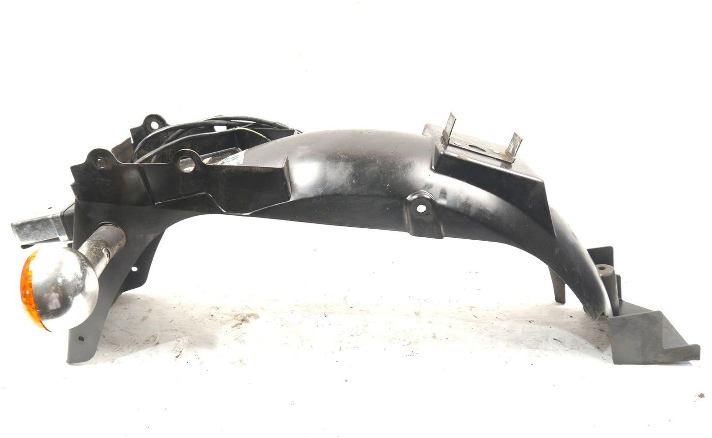 SUZUKI VX800 REAR MUDGUARD & INDICATORS & NUMBER PLATE LIGHT