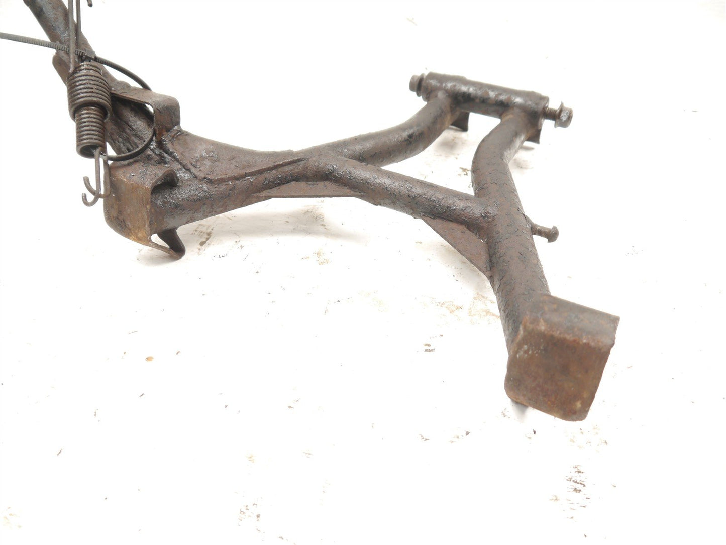 SUZUKI VX800 MAIN CENTRE STAND
