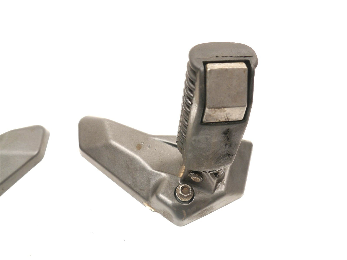 APRILIA CAPONORD ETV 1000 2001-2004 REAR FOOTREST HANGERS & PEGS