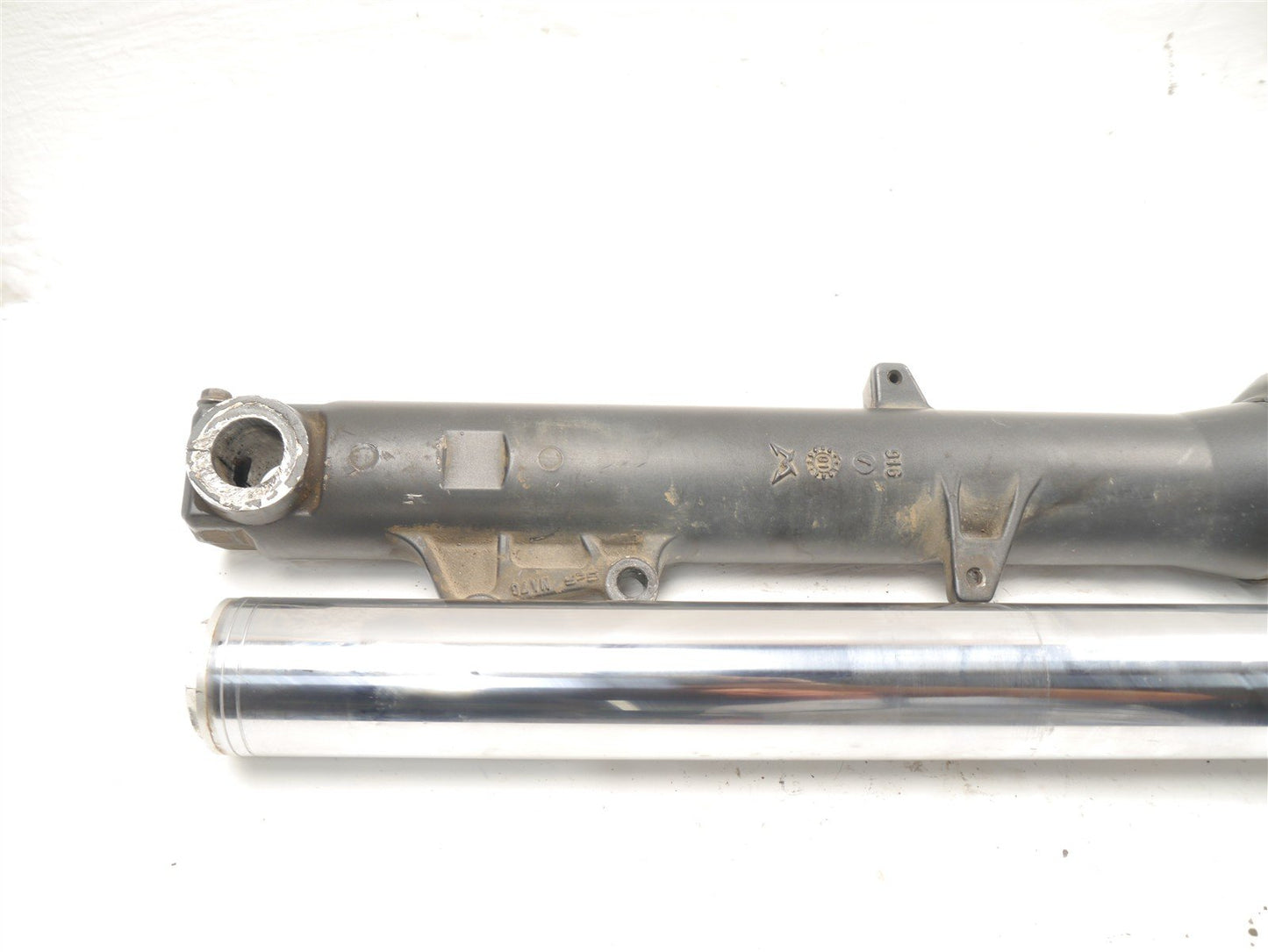 APRILIA CAPONORD ETV 1000 2001-2004 FRONT FORKS SUSPENSION 26K