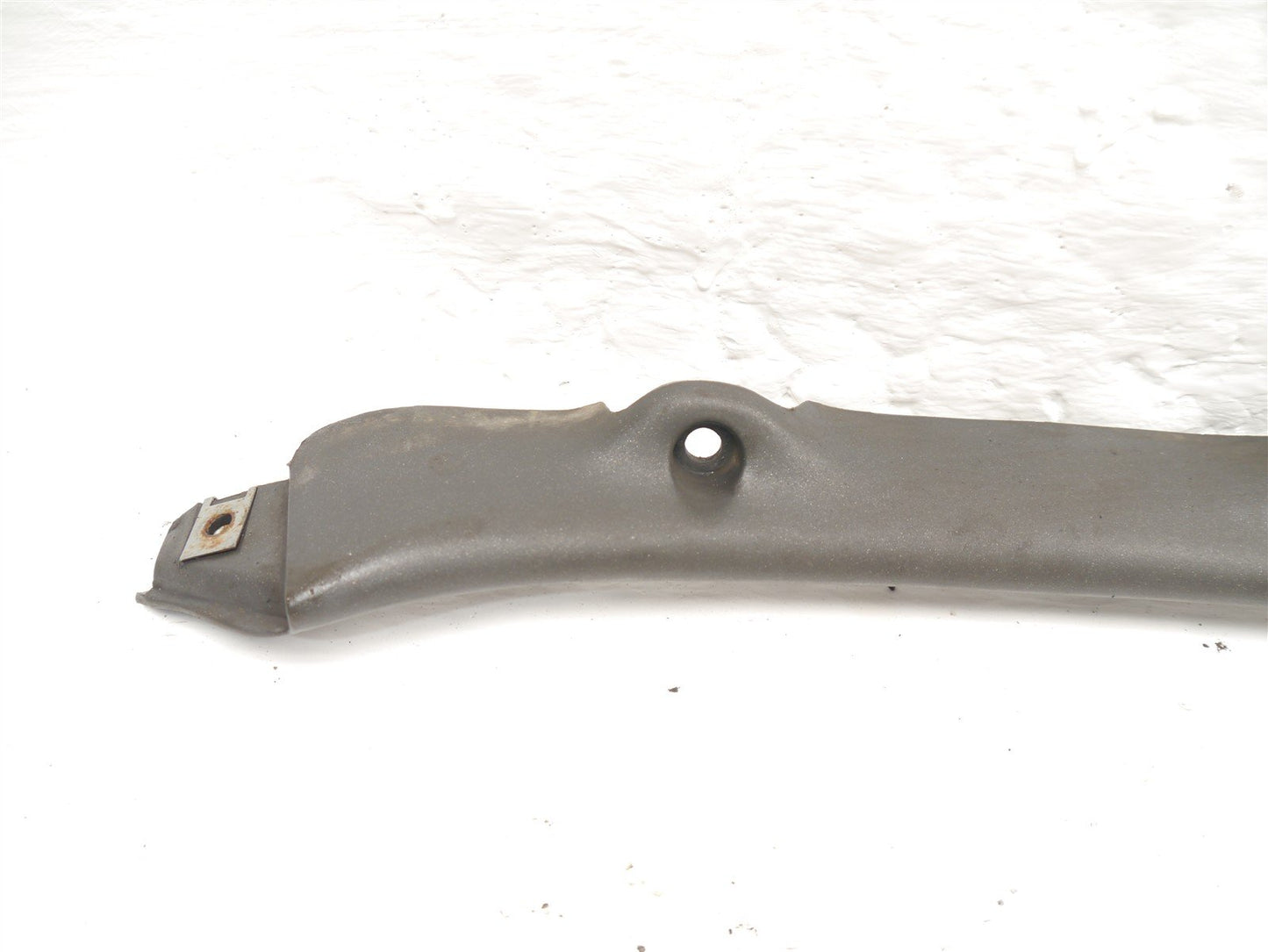 APRILIA CAPONORD ETV 1000 2001-2004 FRONT RADIATOR TRIM