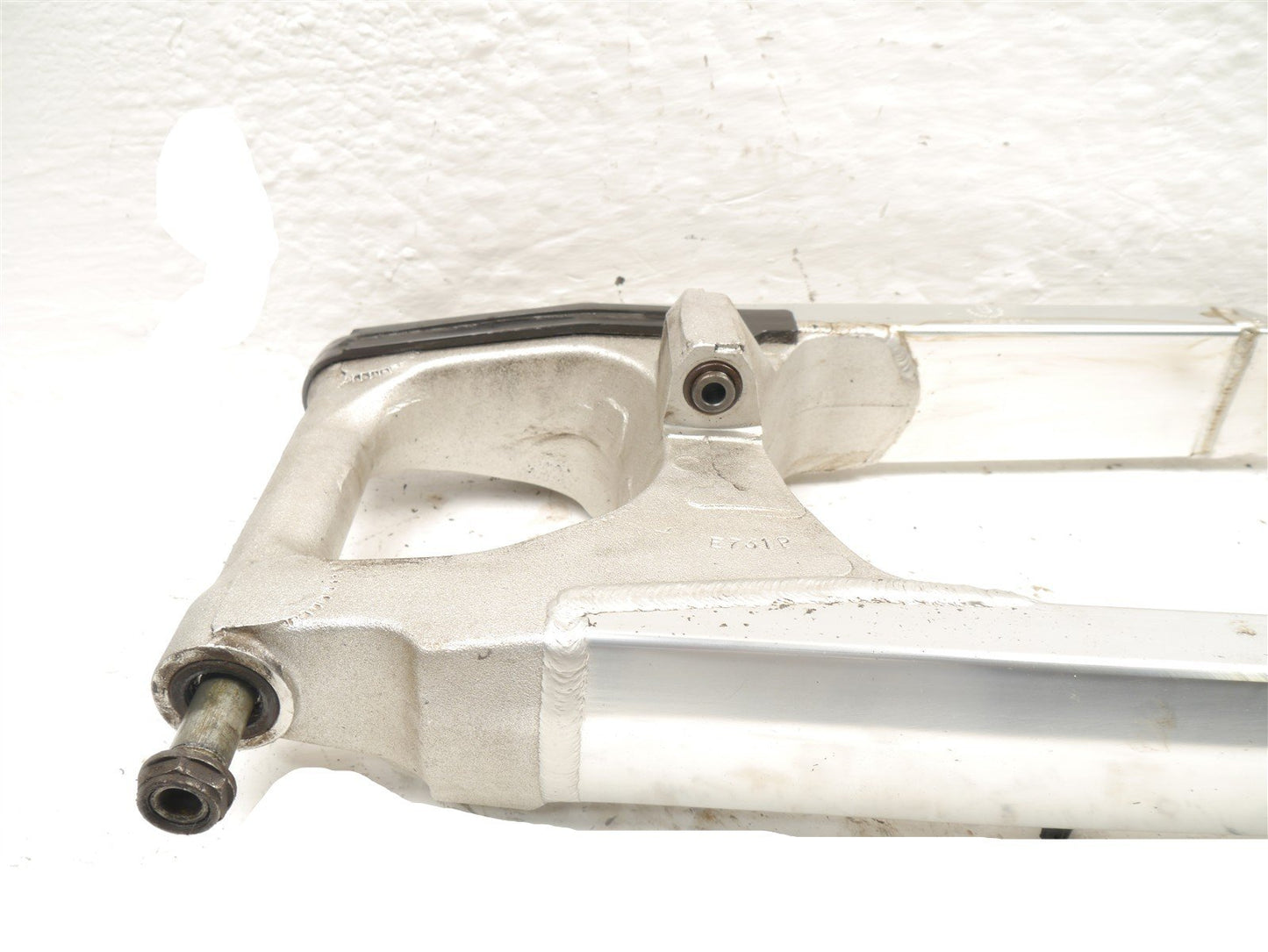 APRILIA CAPONORD ETV 1000 2001-2004 SWINGARM