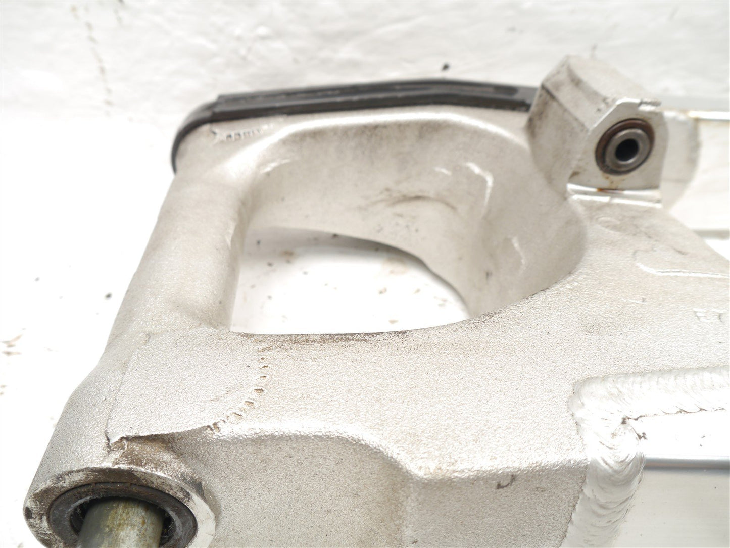 APRILIA CAPONORD ETV 1000 2001-2004 SWINGARM