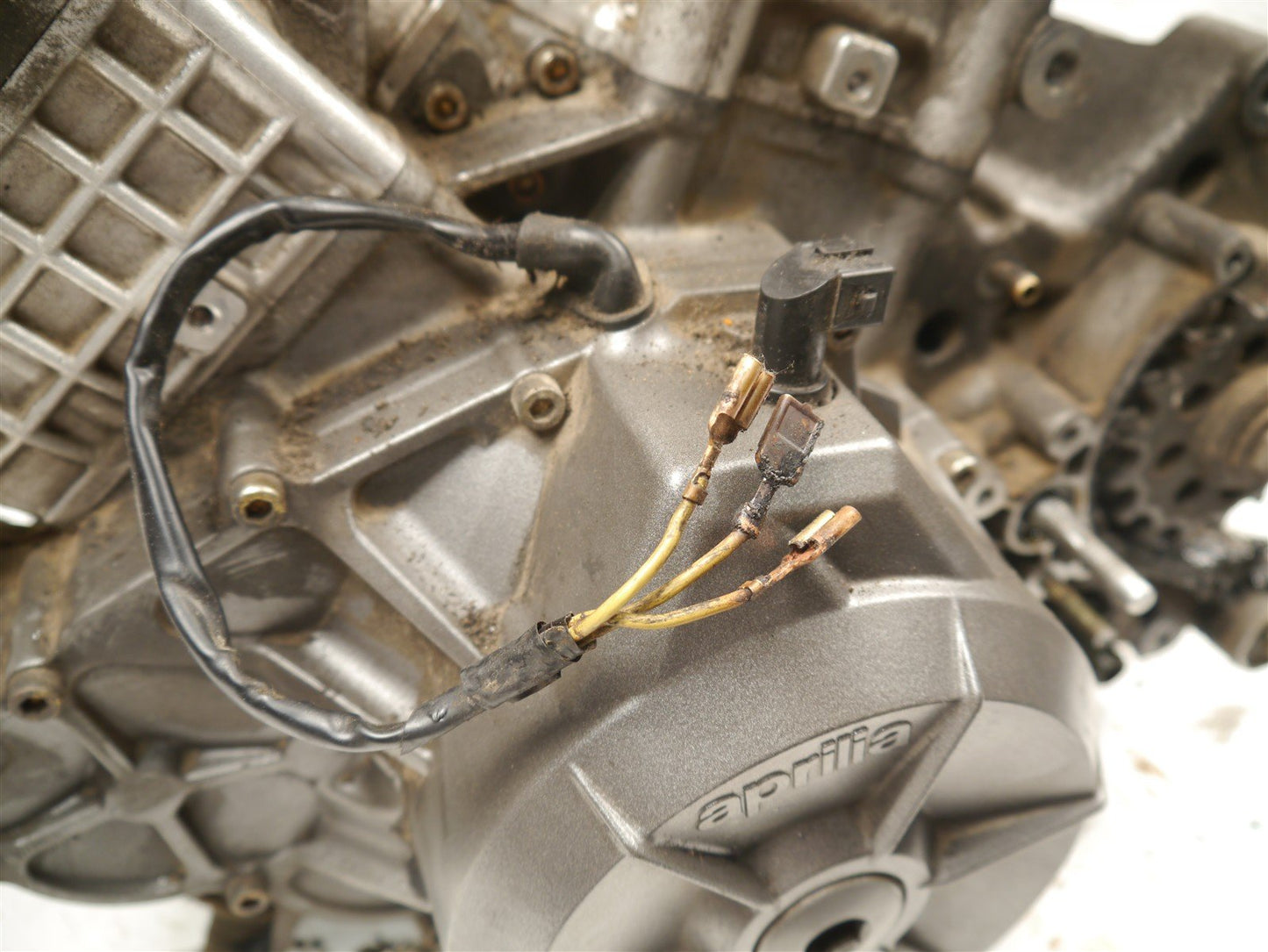 APRILIA CAPONORD ETV 1000 2001-2004 ENGINE 26K