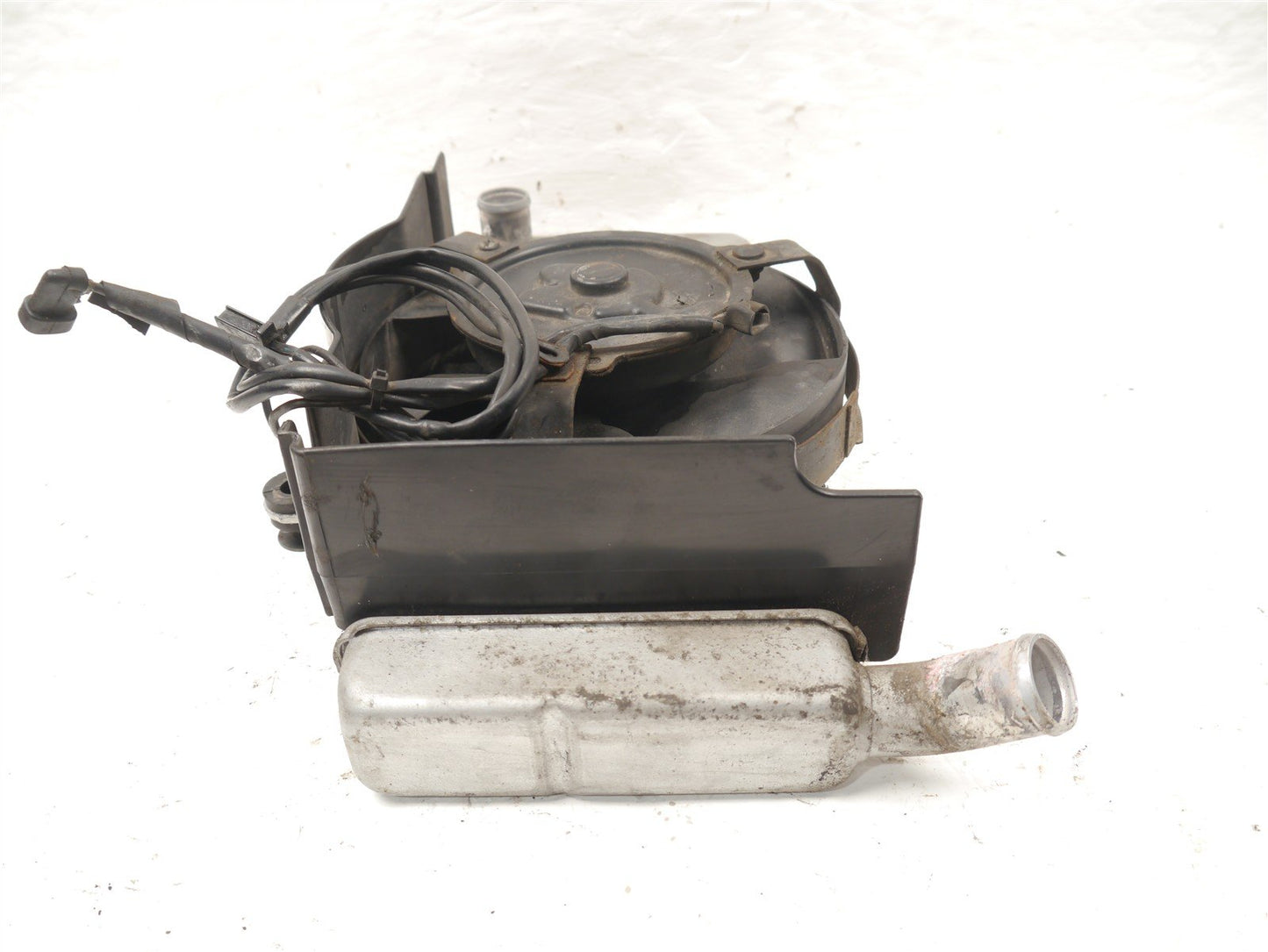 HONDA VFR800 1998-2001 LEFT RADIATOR & FAN