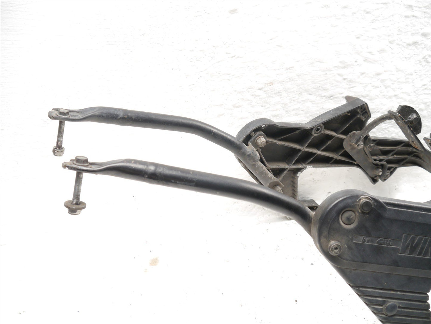 HONDA VFR800 1998-2001 GIVI MONOKEY WINGRACK 2 LUGGAGE RACK