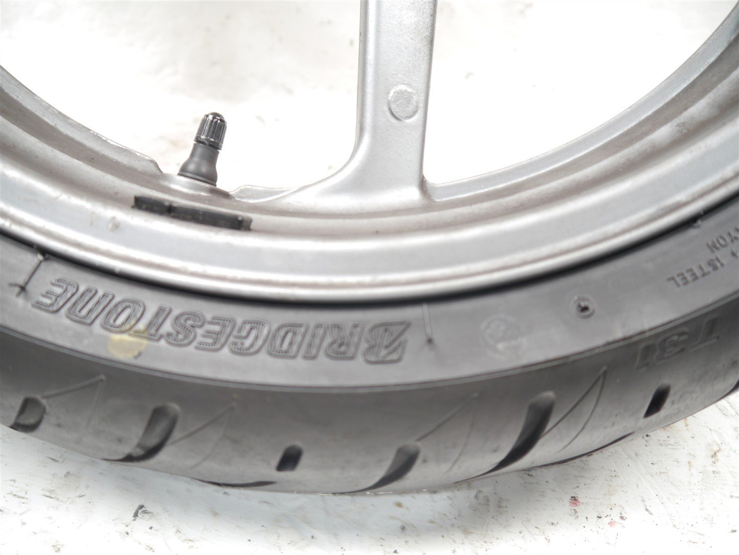 HONDA VFR800 1998-2001 FRONT WHEEL