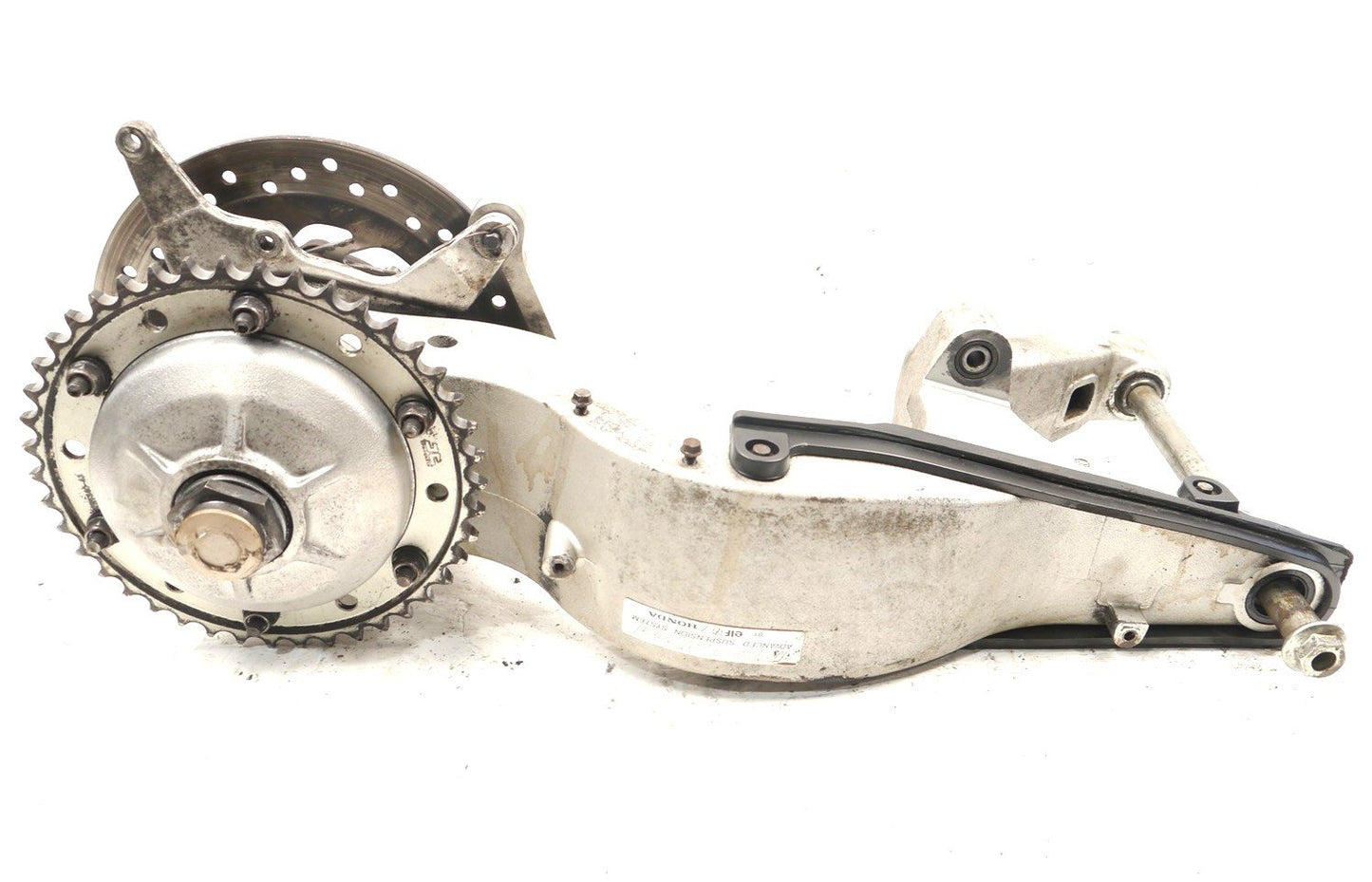 HONDA VFR800 1998-2001 SWINGARM HUB ASSEMBLY