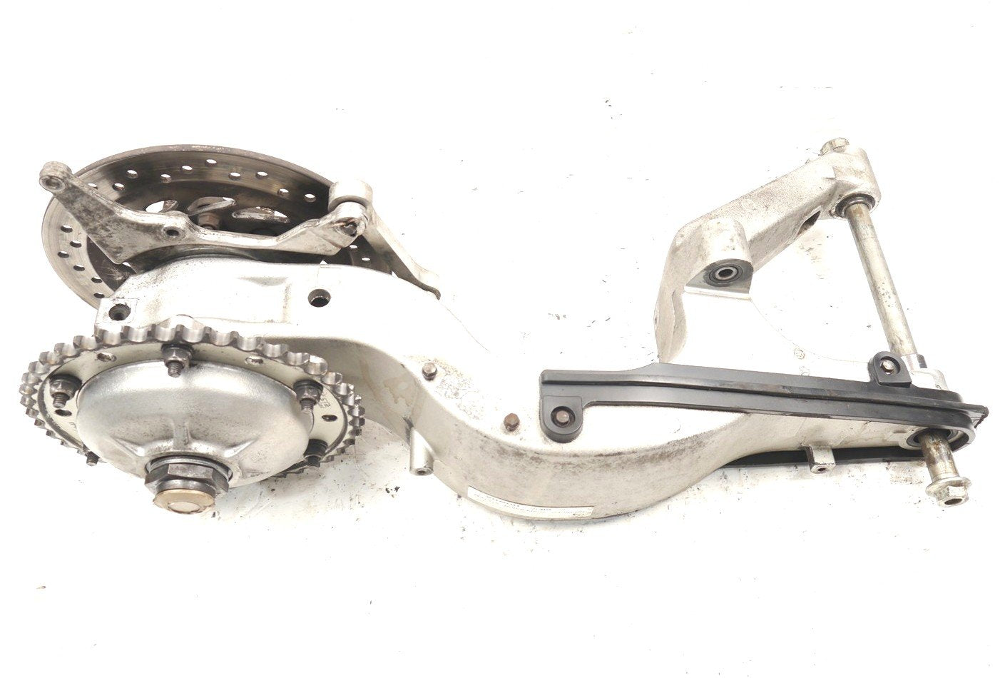 HONDA VFR800 1998-2001 SWINGARM HUB ASSEMBLY