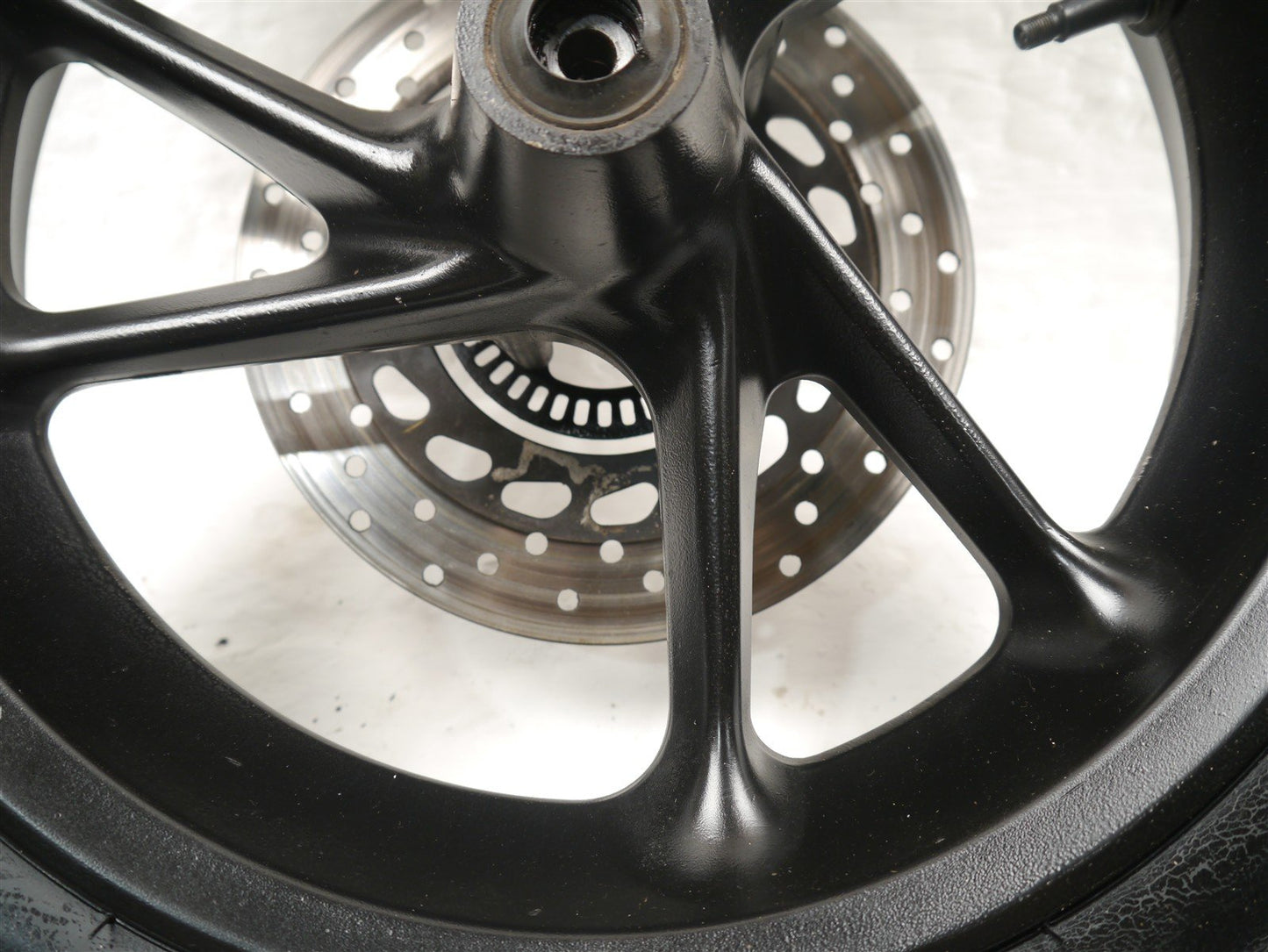 YAMAHA GPD NMAX 125 2015-2020 FRONT WHEEL & TIRE