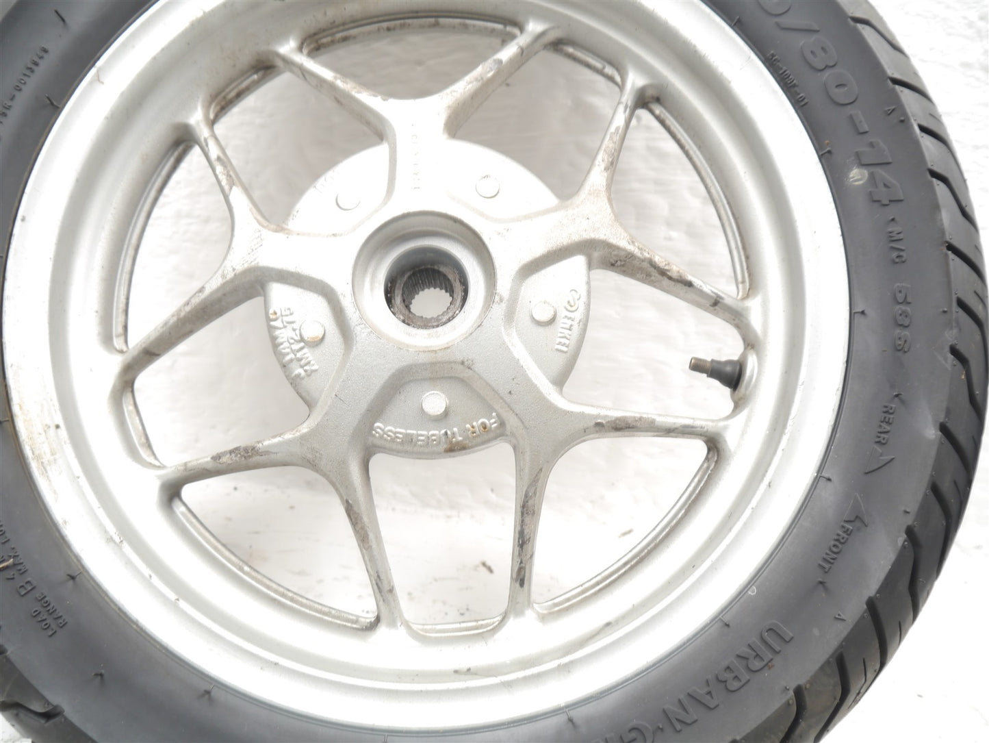 HONDA SH125 i MODE 2014-2019 REAR WHEEL & TIRE