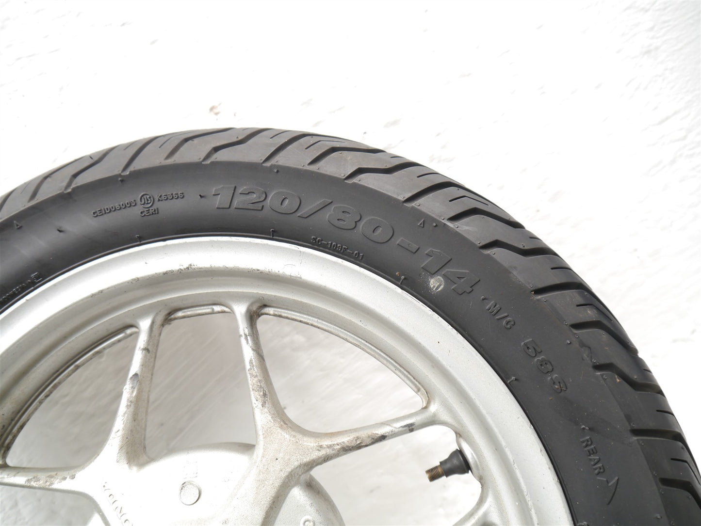 HONDA SH125 i MODE 2014-2019 REAR WHEEL & TIRE