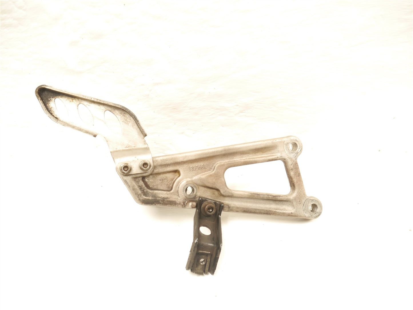 APRILIA RS125 GP REPLICA 2021-2024 FRONT LEFT FOOTREST HANGER