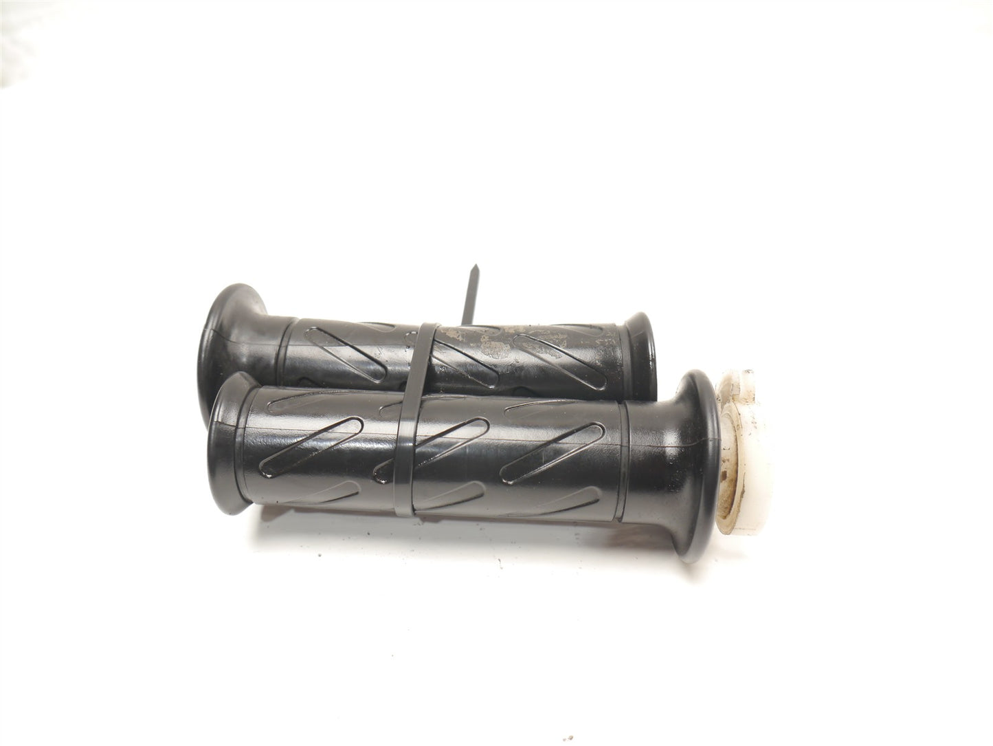 APRILIA RS125 GP REPLICA 2021-2024 THROTTLE TUBE & GRIPS