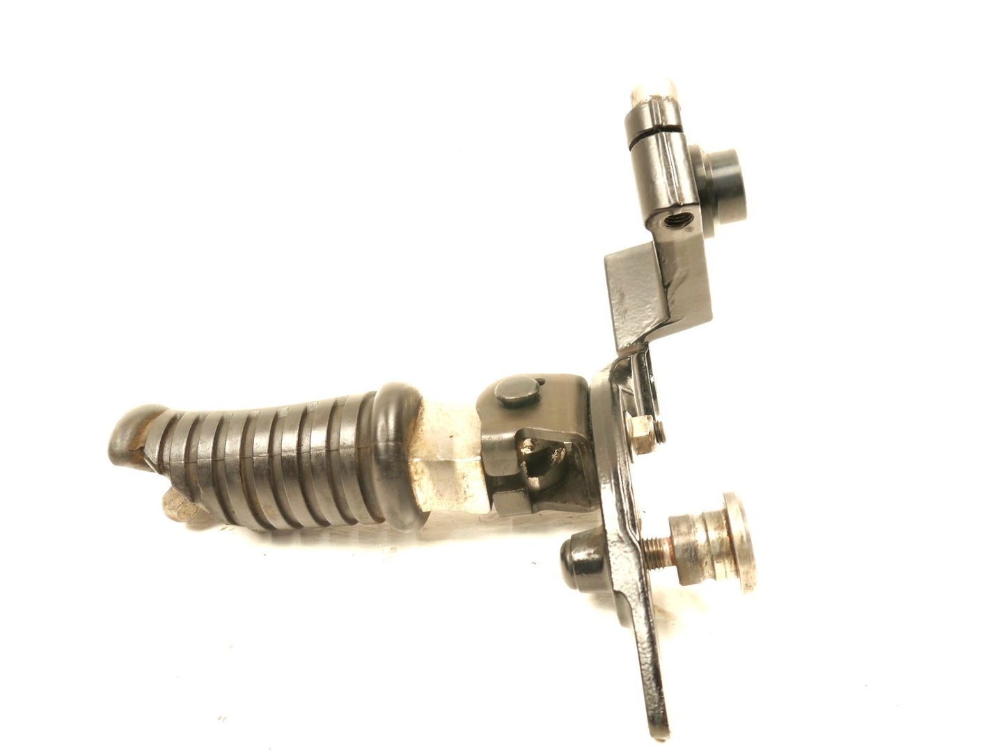TRIUMPH BONNEVILLE 865 2008-2015 FRONT RIGHT FOOTREST HANGER & PEG