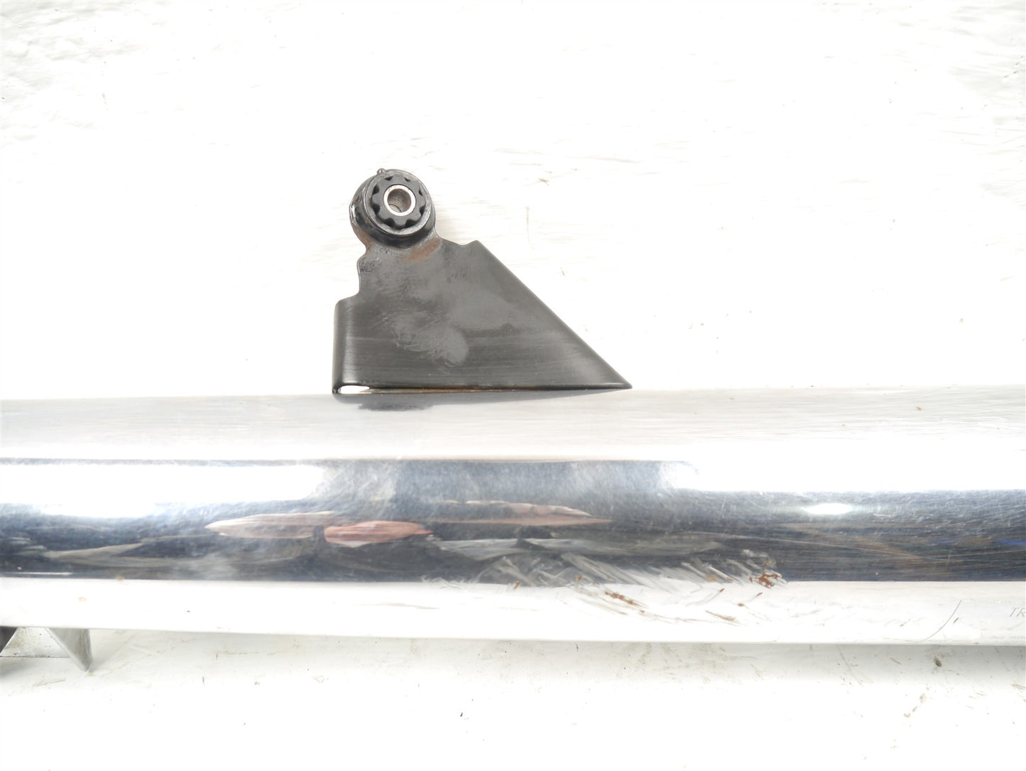 TRIUMPH BONNEVILLE 865 2008-2015 LEFT EXHAUST SILENCER (SCUFFED)